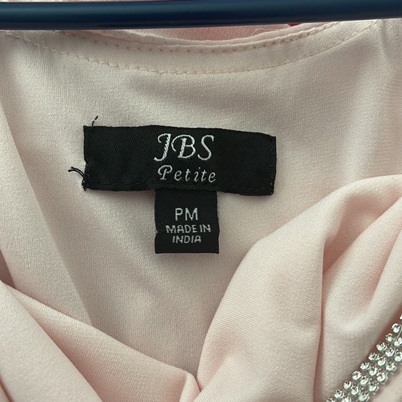 Dress - Picture 4 of 4